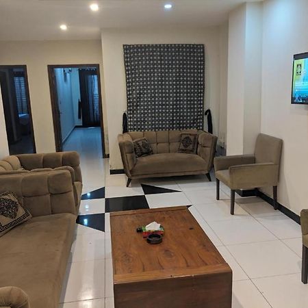 Lavish Hotel Rawalpindi Esterno foto