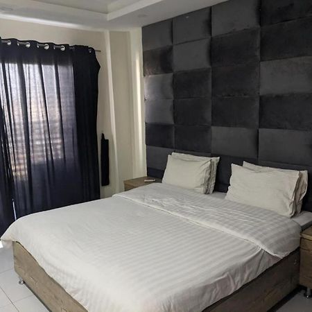 Lavish Hotel Rawalpindi Esterno foto